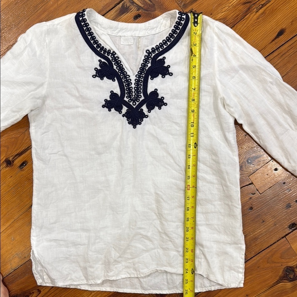Symple NYC Tunic Embroidered Linen White and Navy Top size medium - Picture 4 of 13